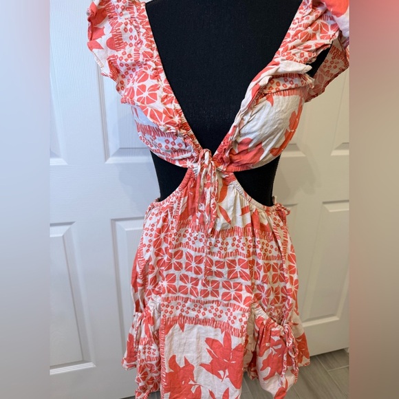 Floral Cutout Dress with Ruffle Sleeves - Picture 2 of 6